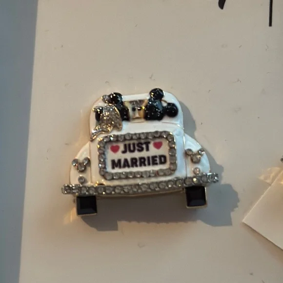 BaubleBar Disney 'Just Married' Earrings - White and Black - Picture 2 of 3